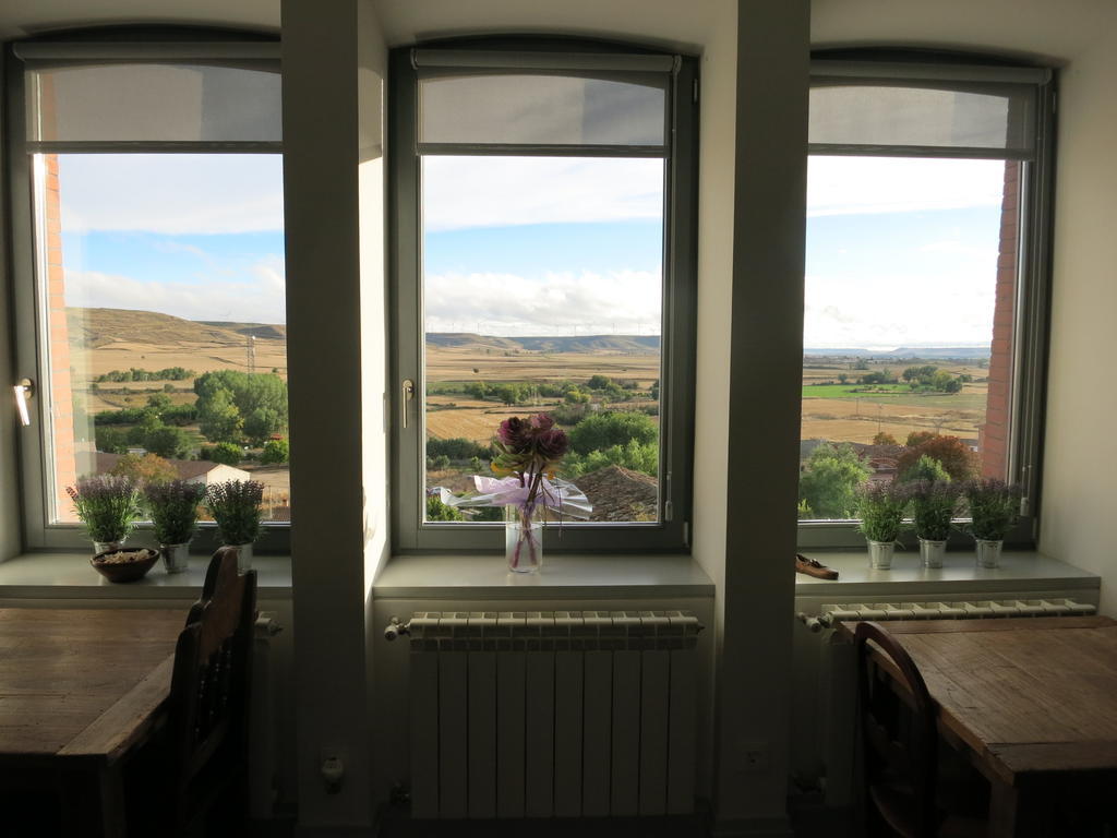 Emebed Posada Castrojeriz Kültér fotó